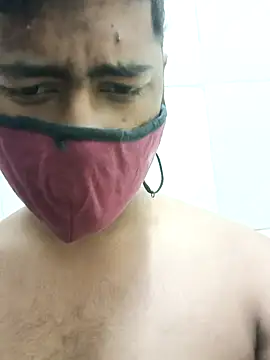 Snapshot of ray_buny chatting on 11.30.25 ray buny online show from 11.30.25