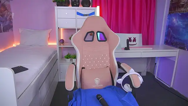 Sunny Glow online show from 11.27.25