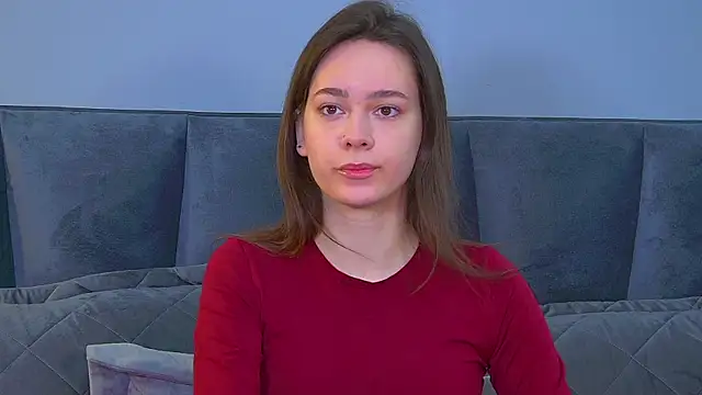 Snapshot of LilyLanes chatting on 11.29.25 LilyLanes online show from 11.29.25