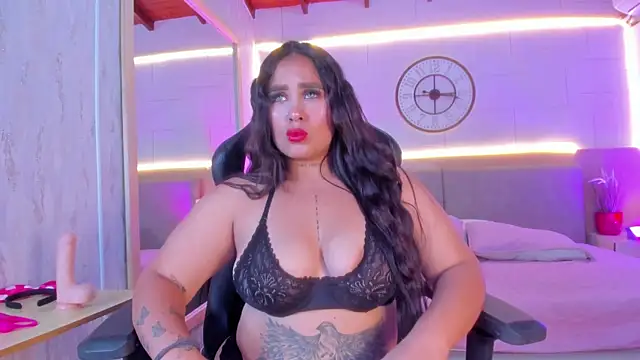 Julietaa 1 online show from 12.04.25