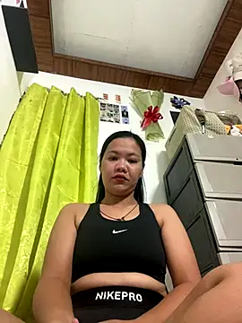 Snapshot of urasian_cha chatting on 12.01.25 urasian cha online show from 12.01.25