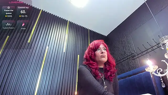 Snapshot of LolyYunno chatting on 12.05.25 LolyYunno online show from 12.05.25