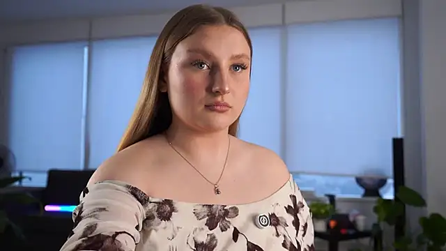 RemediosStrekas online show from 12.03.25