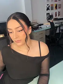  KimberlyClars  online show from 12.02.25