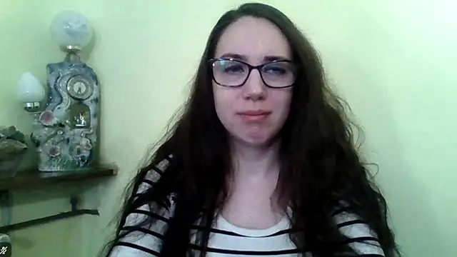 EvaClassy online show from 12.05.25