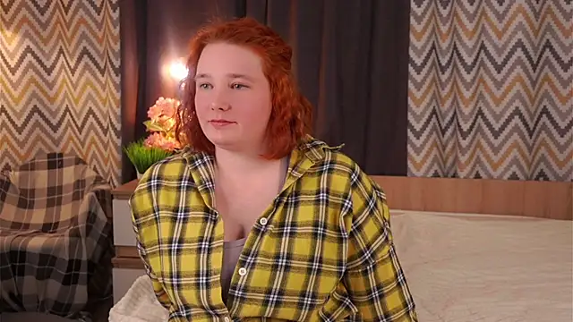 GwendaWhetham online show from 12.02.25