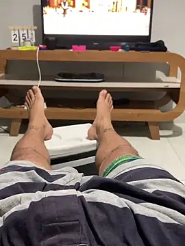 Snapshot of CARIIOCA_20cm chatting on 11.26.25 CARIIOCA 20cm online show from 11.26.25