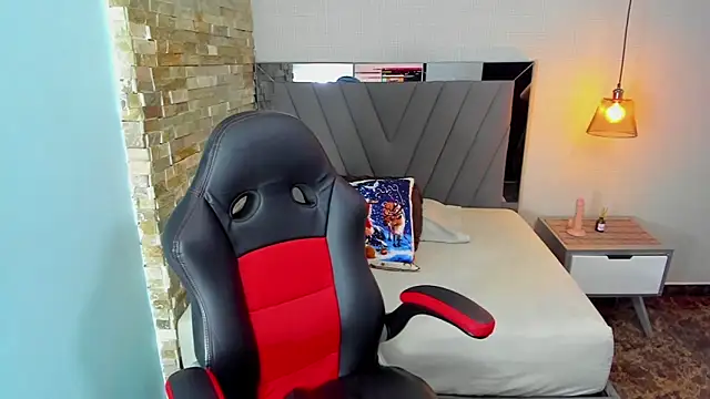 Snapshot of BRIAGALVIN4 chatting on 12.02.25 BRIAGALVIN4 online show from 12.02.25