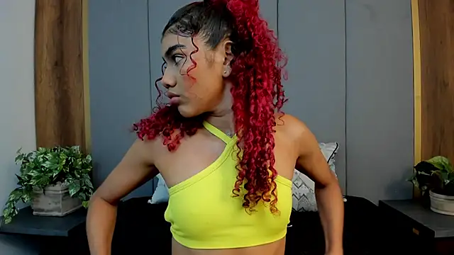 Red Vel  online show from 12.04.25