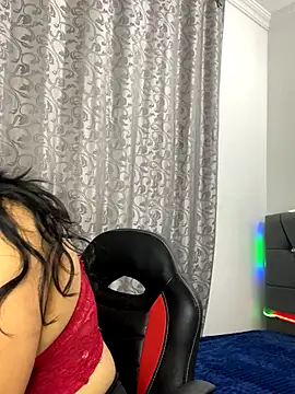 Snapshot of CATHA_EF chatting on 12.02.25 CATHA EF online show from 12.02.25