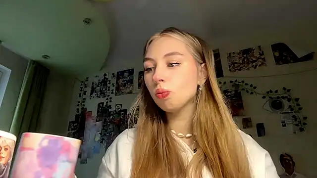 AmandaVyhnal online show from 11.28.25