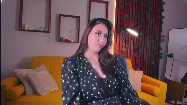 EvelineLaws online show from 12.04.25