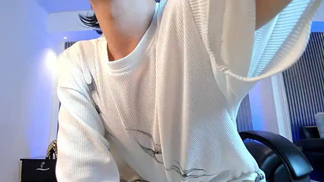 Snapshot of Bastthianxxx chatting on 11.28.25 Bastthianxxx online show from 11.28.25