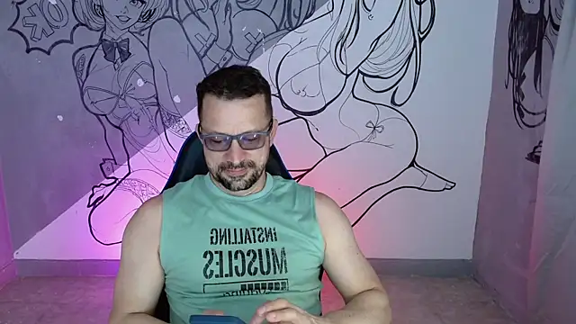 Snapshot of robert_poison1 chatting on 12.04.25 robert poison1 online show from 12.04.25