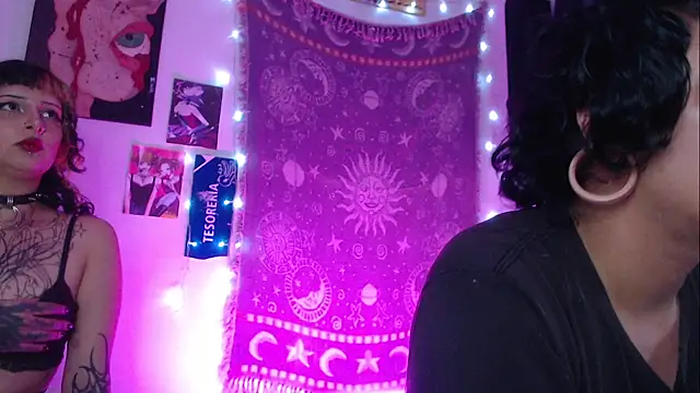 Snapshot of 6mey6mey6 chatting on 12.03.25 6mey6mey6 online show from 12.03.25