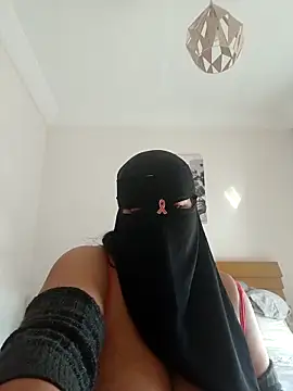 Snapshot of Jawda-52 chatting on 12.04.25 Jawda-52 online show from 12.04.25