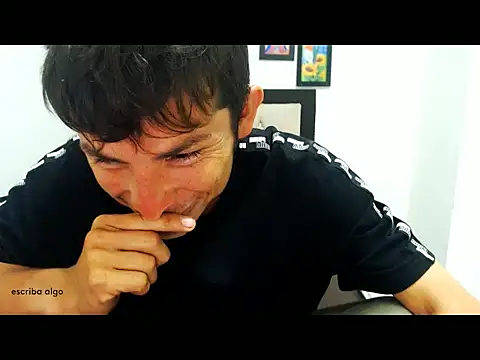 Snapshot of albeirothh chatting on 12.01.25 albeirothh online show from 12.01.25