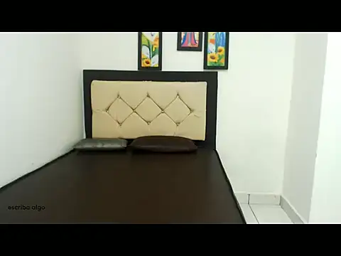 Snapshot of albeirothh chatting on 12.03.25 albeirothh online show from 12.03.25