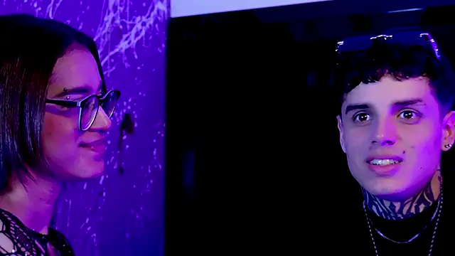 Snapshot of DeclanAndZoe chatting on 12.03.25 DeclanAndZoe online show from 12.03.25