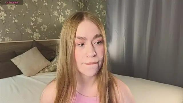 Lolly Kittyy online show from 12.01.25