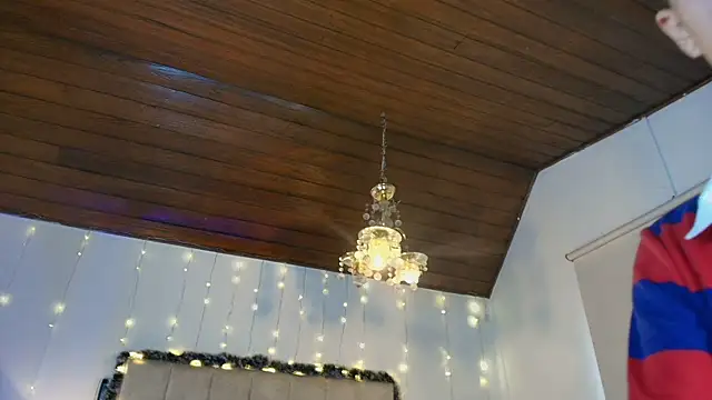 Snapshot of Brenda_Tina chatting on 12.04.25 Brenda Tina online show from 12.04.25