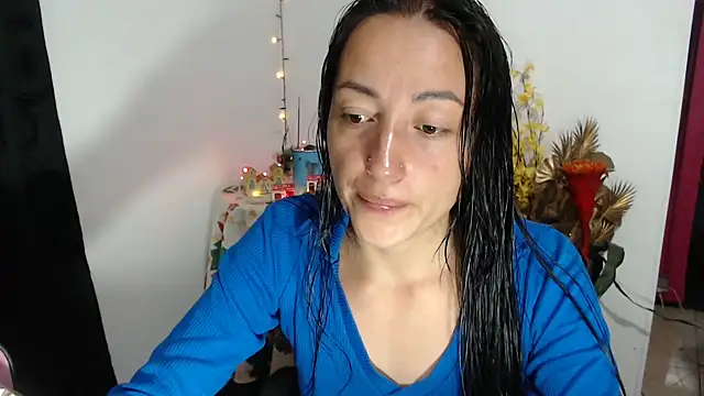 Megaan-love5 online show from 12.03.25