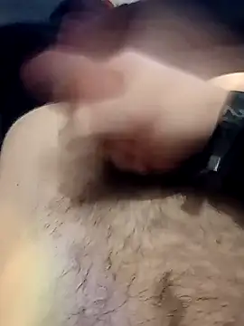 Snapshot of Avon19cm chatting on 11.29.25 Avon19cm online show from 11.29.25