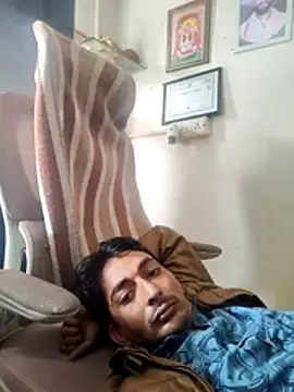 Snapshot of TwinklyBasket897 chatting on 11.29.25 TwinklyBasket897 online show from 11.29.25