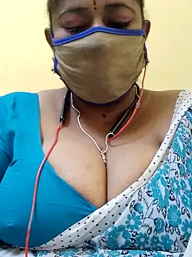 Snapshot of Thanmaya22 chatting on 12.02.25 Thanmaya22 online show from 12.02.25