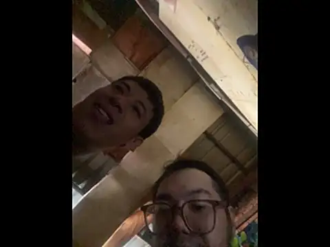 Snapshot of CoupleHiF chatting on 11.30.25 CoupleHiF online show from 11.30.25