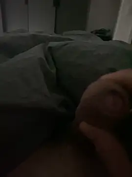 Snapshot of Magicboysz chatting on 12.04.25 Magicboysz online show from 12.04.25