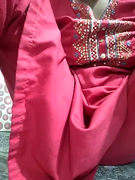 Renababy4567 online show from 12.05.25