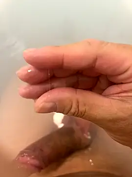 Snapshot of tbgs chatting on 12.02.24 tbgs online show from 12.02.24