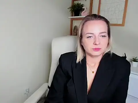 Karenblond online show from 12.02.25