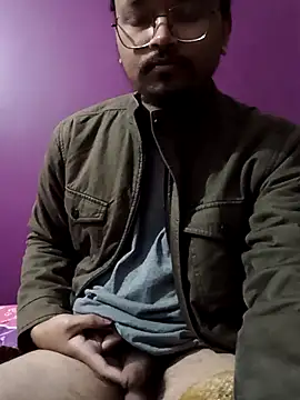 Snapshot of Fz1214 chatting on 12.03.25 Fz1214 online show from 12.03.25