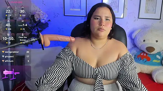 lucyylinnn online show from 12.03.25