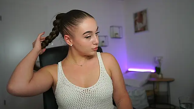 amy lure online show from 12.04.25