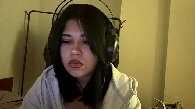 Lolamein online show from 12.03.25