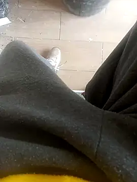 Valencianoo411 online show from 12.04.25