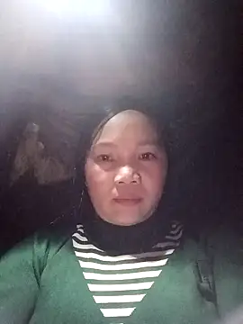 ava-dellght online show from 12.03.25