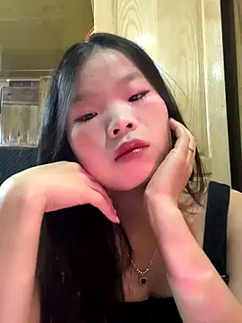 Heni-a online show from 12.05.25