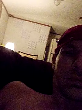 Snapshot of thewalrus1202 chatting on 12.03.25 thewalrus1202 online show from 12.03.25