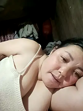 Snapshot of sary-hot2x chatting on 12.04.25 sary-hot2x online show from 12.04.25