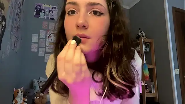 Snapshot of UnaskedGod chatting on 12.04.25 UnaskedGod online show from 12.04.25