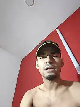 Snapshot of GranpollaHot chatting on 12.04.25 GranpollaHot online show from 12.04.25