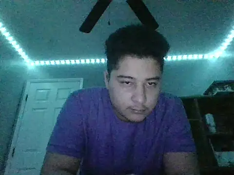 Snapshot of hotcaramelcream chatting on 12.04.25 hotcaramelcream online show from 12.04.25