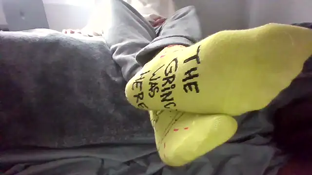 Snapshot of ThePerfectSoles18 chatting on 12.05.25 ThePerfectSoles18 online show from 12.05.25