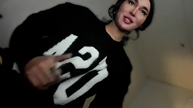 mxshemale ladyboy online show from 10.03.25