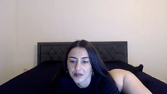 Stella John online show from 10.02.25