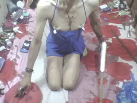 Snapshot of Alexgayass chatting on 12.01.25 Alexgayass online show from 12.01.25